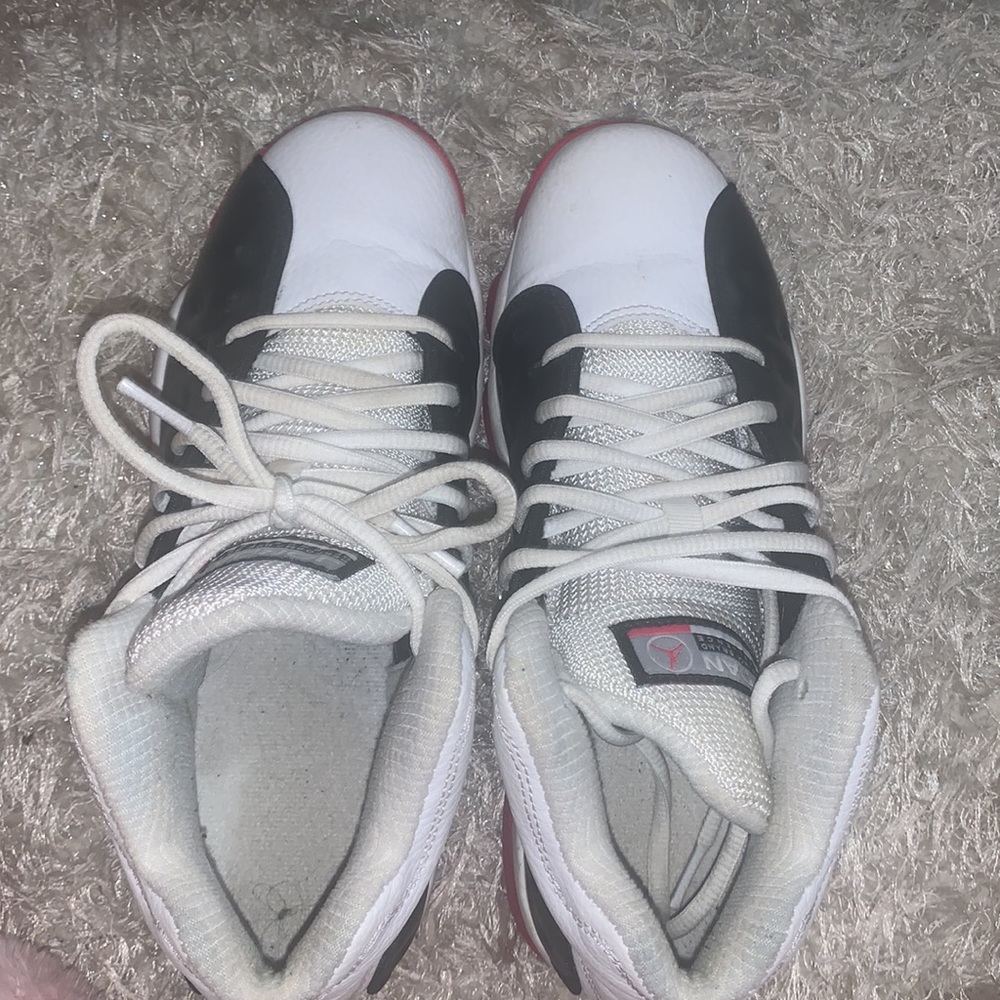 Jordan Jumpman - Picture 2 of 4